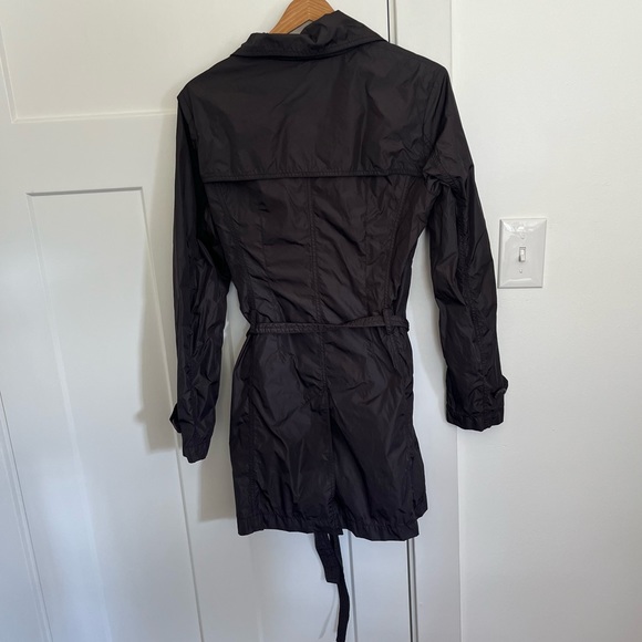 Add Icon10 Rain Coat - Picture 2 of 11